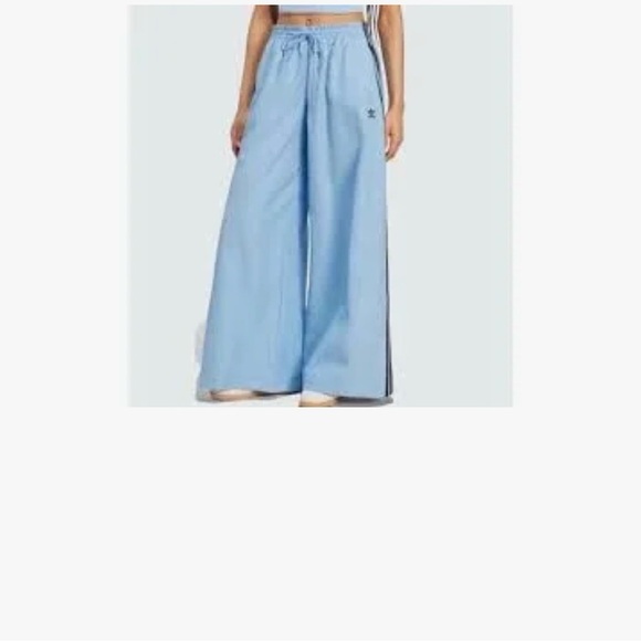 $95 ADIDAS JV7492 Women's L Adicolor Ash Blue wide leg track pant new with tagz - Picture 4 of 6